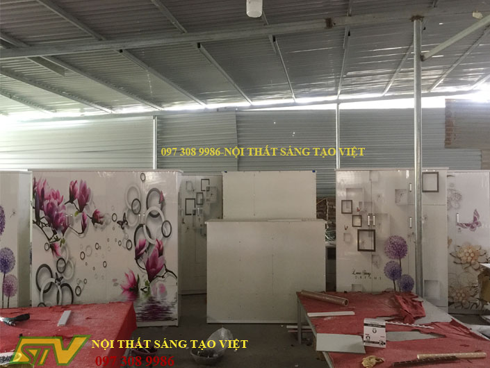 Xưởng Sản Xuất Tủ Nhựa Đài Loan